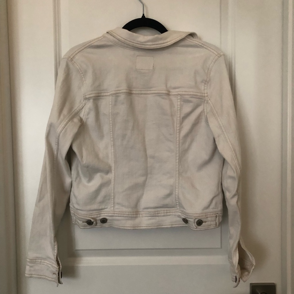 Old Navy White Denim Jacket - Picture 3 of 8